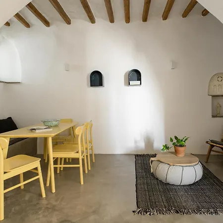 Th_eros House Isternia (Tinos)